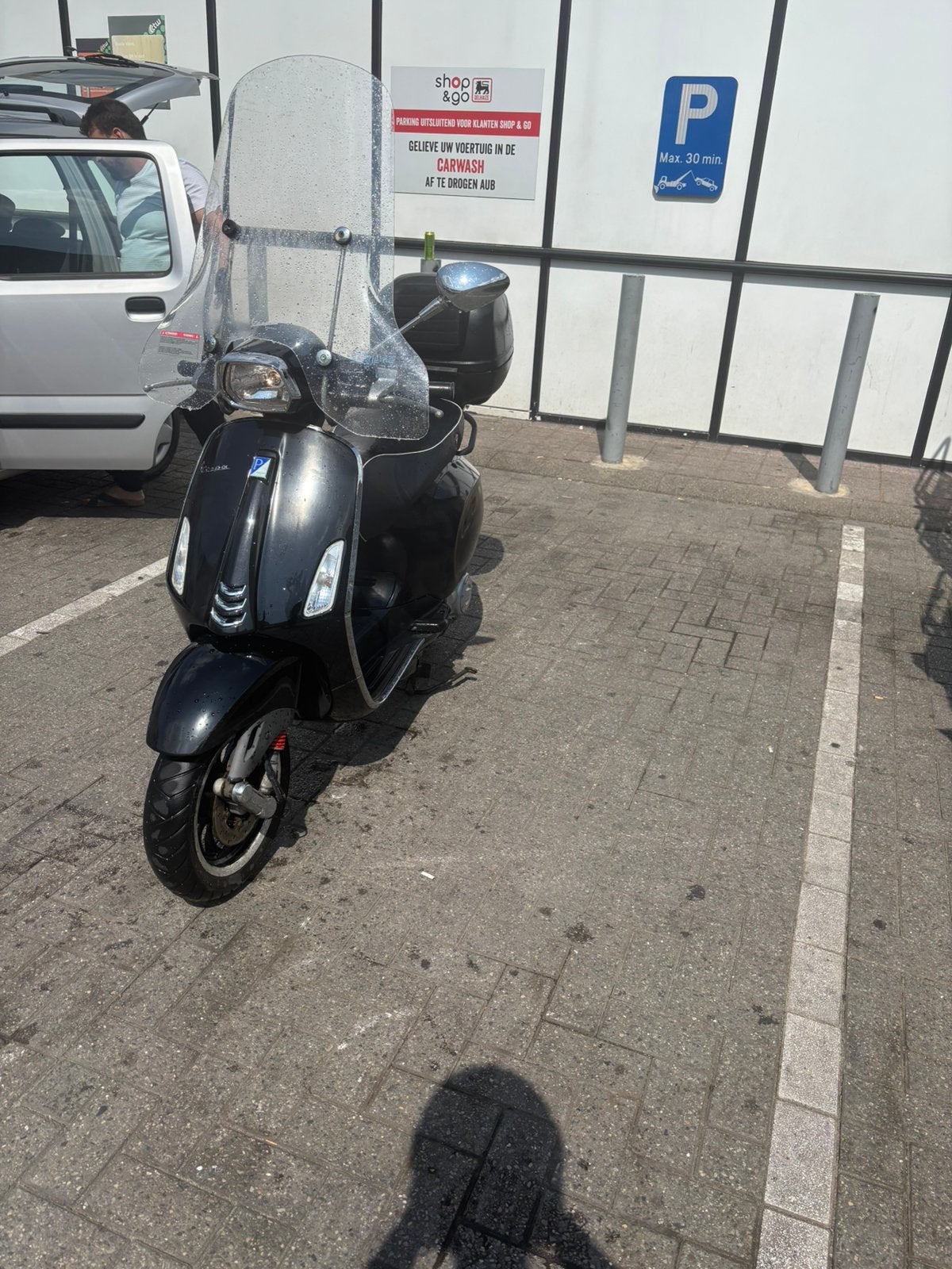 Vespa sprint, Fietsen en Brommers, Ophalen, Zo goed als nieuw