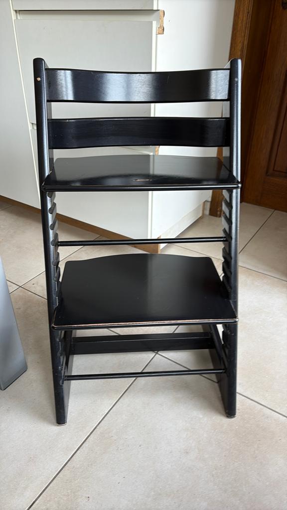 Mooie zwarte triptrap, Enlèvement, Utilisé, Chaise évolutive, Coulissant