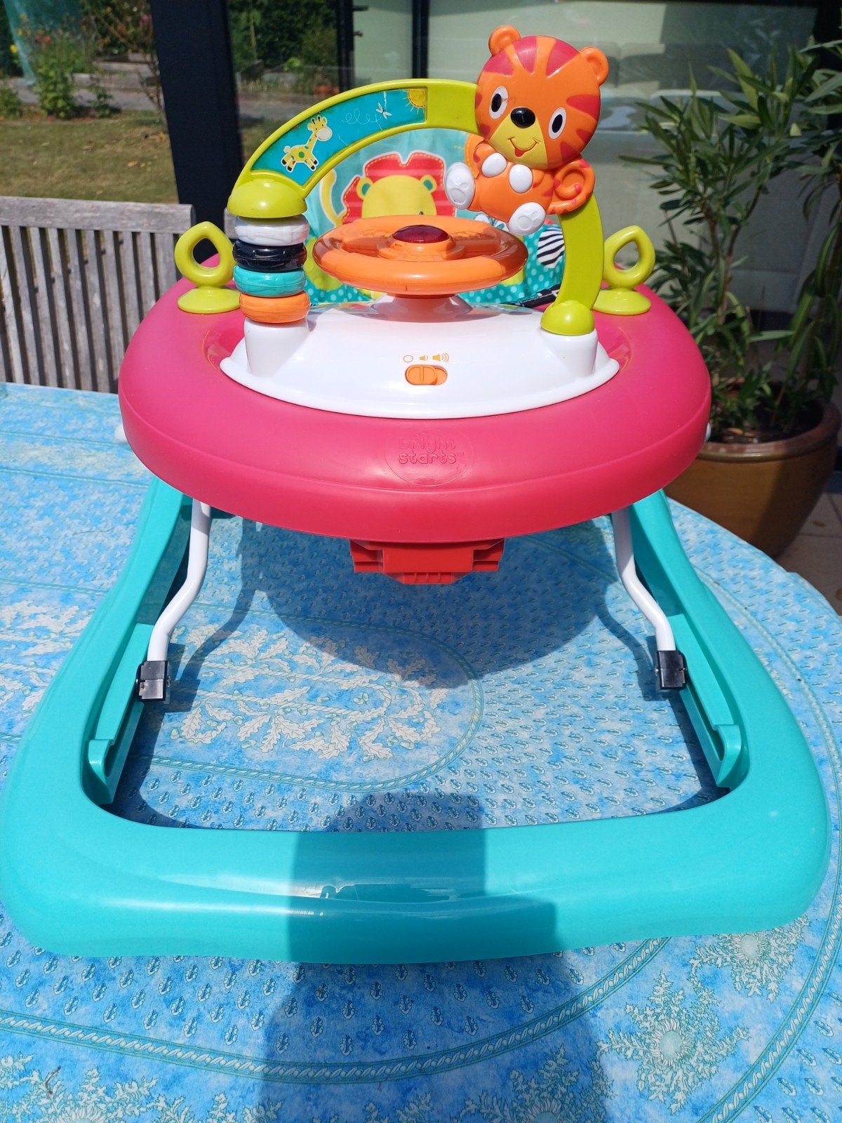 Trotteur bebe Bright Starts, Enlèvement, Utilisé, Véhicule de marche