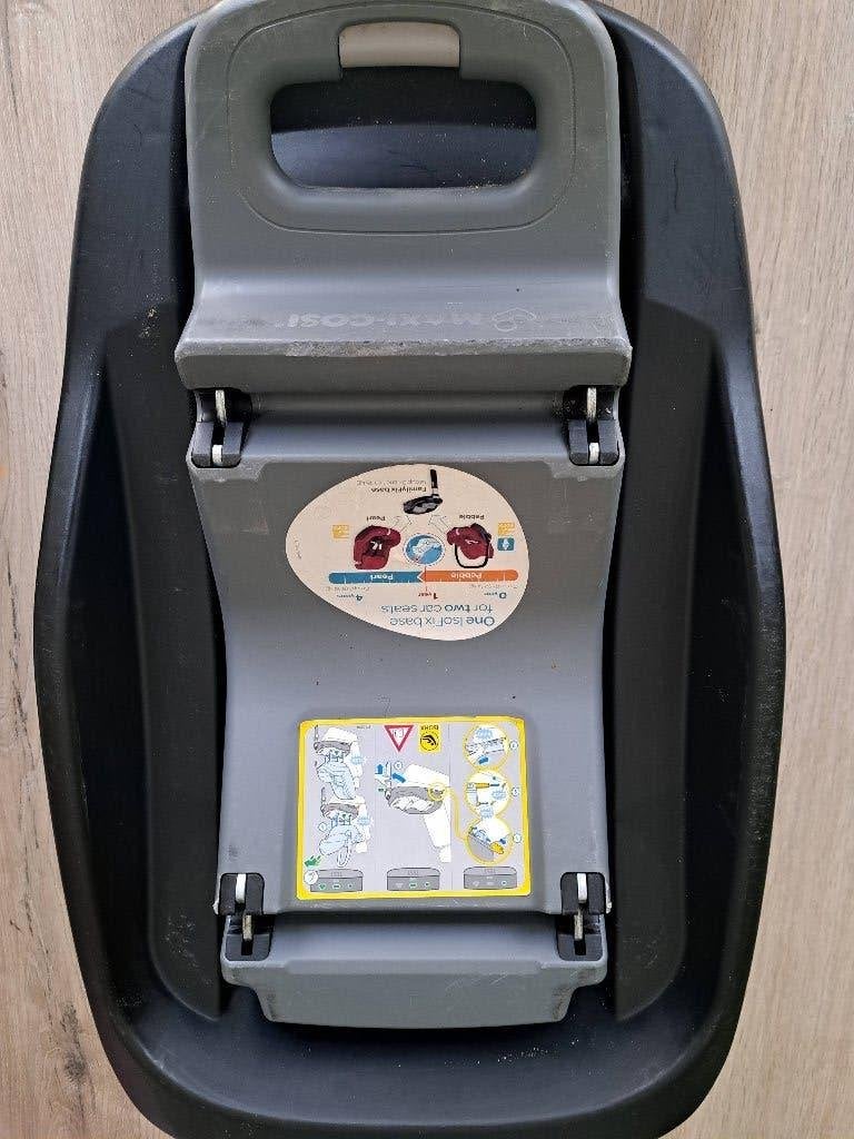 Maxi-Cosi familyfix + gratis autostoel, Enfants & Bébés, Sièges auto, Mode veille, Enlèvement, Utilisé, Isofix