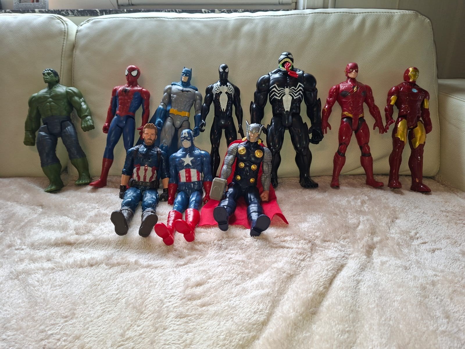 Superhelden 25cm 8€ stuk 5€ per 10 stuks., Kinderen en Baby's, Speelgoed | Actiefiguren, Ophalen