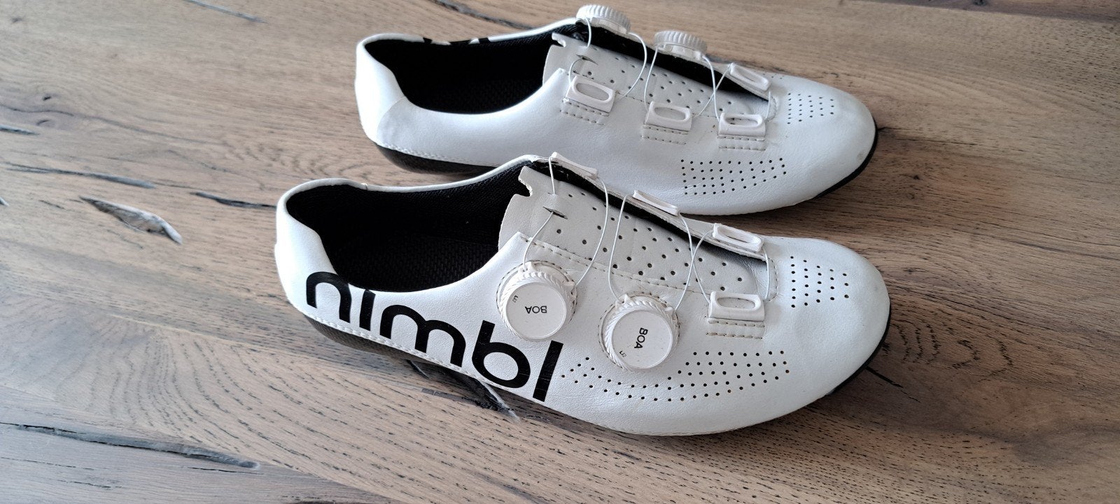 nimbl ultimate exceed 39.5, Ophalen of Verzenden, Zo goed als nieuw, Schoenen