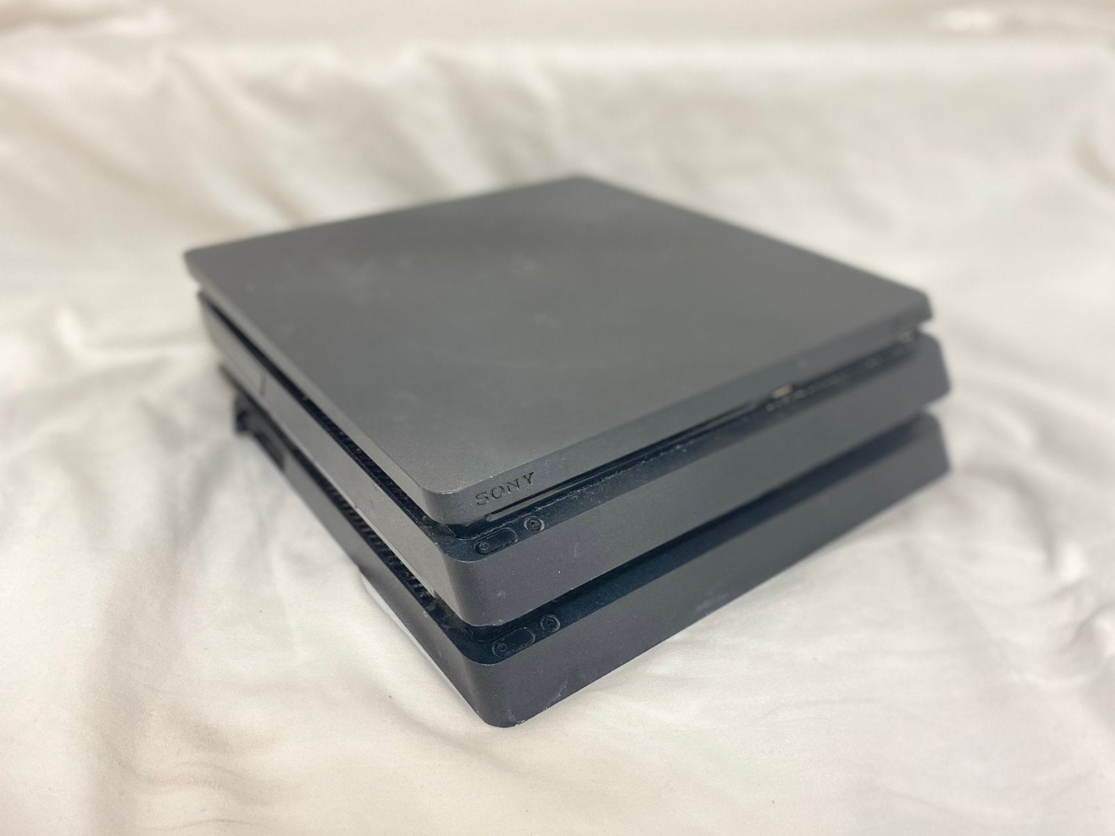 2 ps4’s TE KOOP ️, Games en Spelcomputers, Ophalen of Verzenden, Zo goed als nieuw
