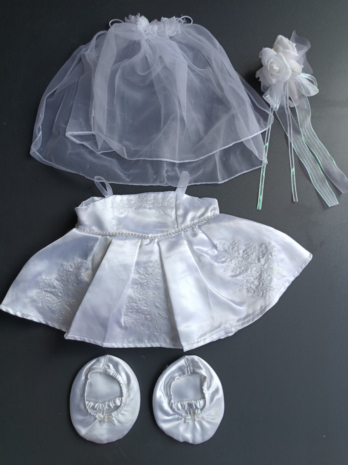 Trouwkleedje voor knuffel, merk Build a Bear, Kinderen en Baby's, Overige karakters, Overige typen, Met kleding of accessoire