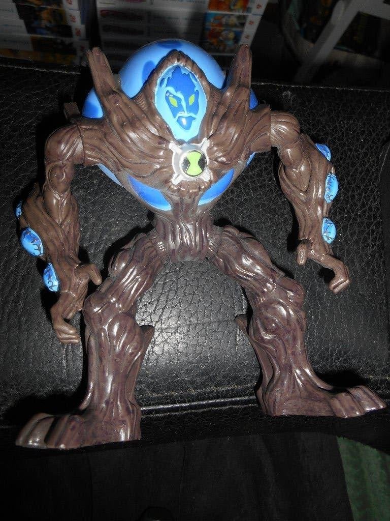 BEN 10 figurine Hyper Alien Ultimate +-18cm, Collections, Enlèvement ou Envoi