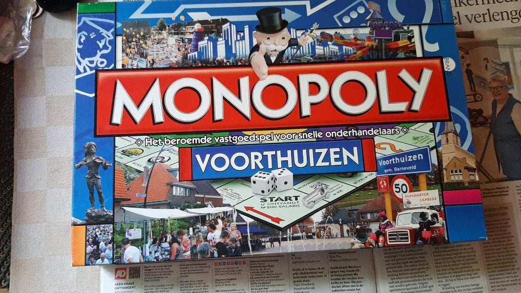 bordspel nieuw Monopoly Voorthuizen Monopolie limited, Een of twee spelers, Ophalen of Verzenden, Nieuw, Monopoly