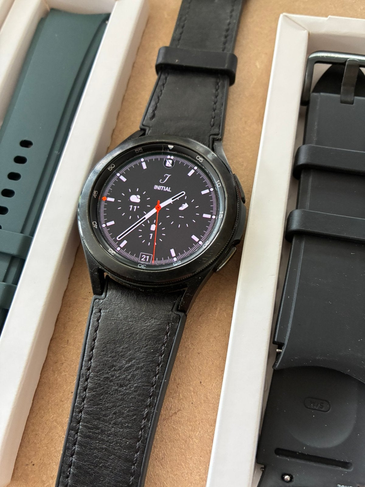 Samsung Galaxy Watch 4 Classic 42 mm, Ophalen of Verzenden, Zo goed als nieuw
