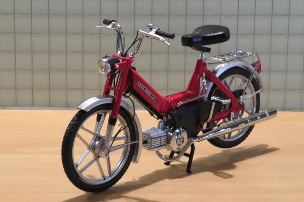 Puch Maxi N brommer 1:10, Enlèvement ou Envoi, Neuf, 1:9 à 1:12, Autres types