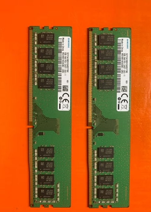 16GB (2x8GB) DDR4 PC Geheugen Set, Computers en Software, RAM geheugen, Gebruikt, DDR4, Ophalen of Verzenden, Desktop