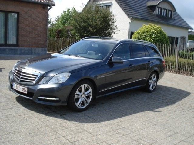 e200cdi automaat navi verw zetels luchtvering, Achterwielaandrijving, Zwart, 4 cilinders, Automatische klimaatregeling