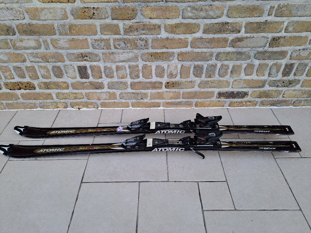 Skilatten Atomic, Sport en Fitness, Ophalen, 160 tot 180 cm, Gebruikt, Carve