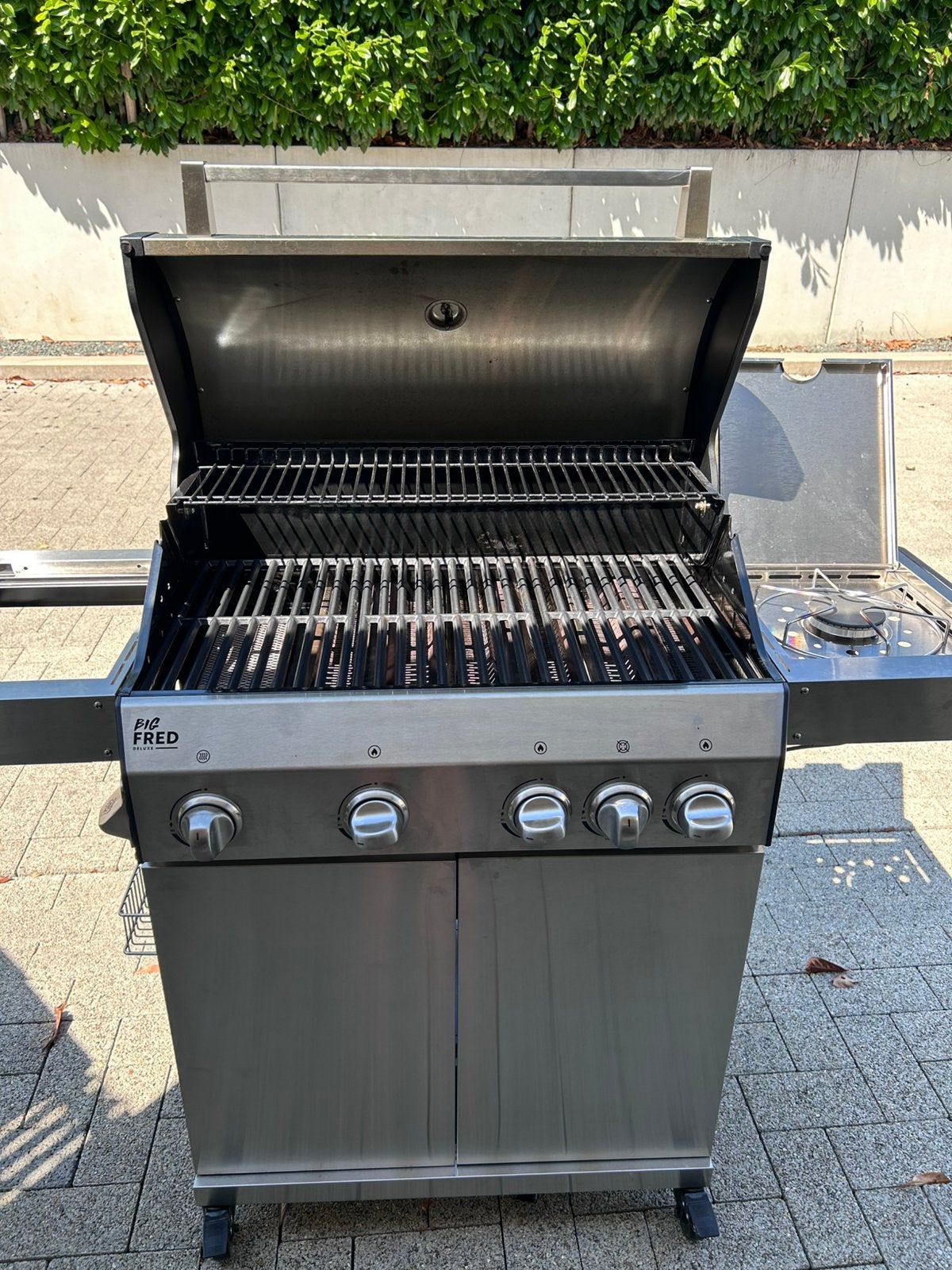 Gas barbecue Burnhard, Ophalen, Gebruikt