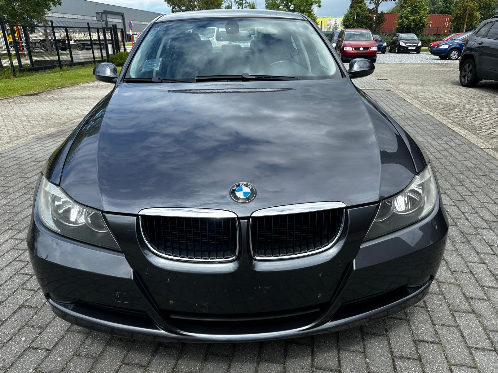 Bmw 320i automatice., Auto's, BMW, 1995 cc, 4 cilinders, Leder, Bedrijf