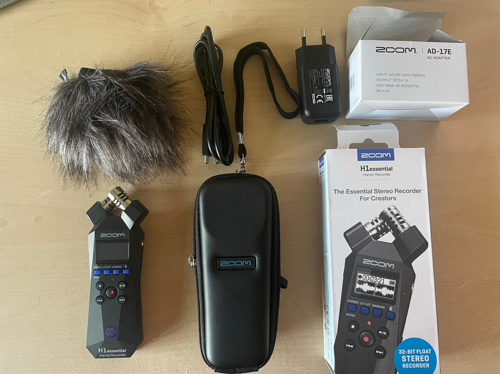 Zoom recorder H1 essential + accessoires, Audio, Tv en Foto, Bandrecorder, Ophalen, Bandrecorder, Met stofkap