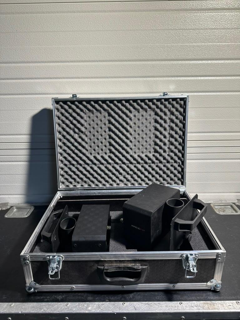 2x MagicFX CO2 JET II + Flightcase, Ophalen of Verzenden, Zo goed als nieuw, Overige typen