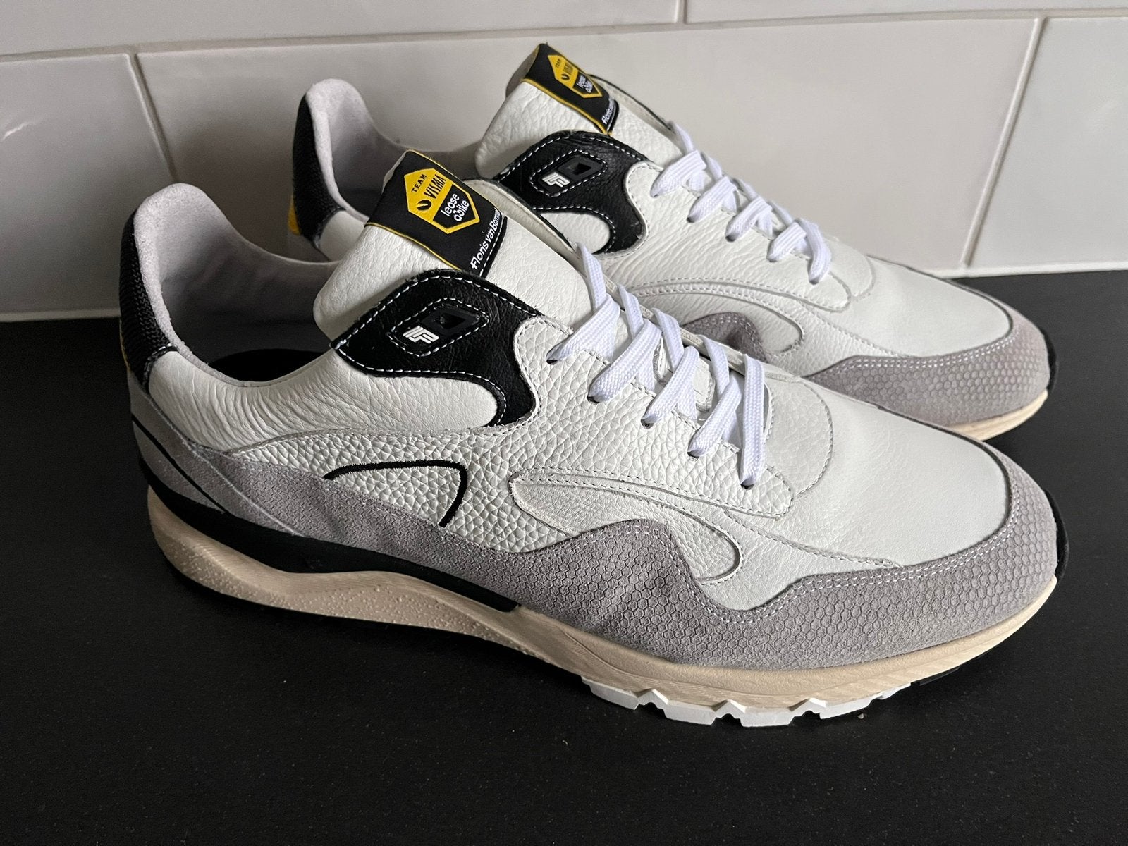 Floris van Bommel de Treener sneakers maat 12 / 47 nieuw, Vêtements | Hommes, Chaussures, Neuf, Enlèvement ou Envoi, Blanc, Baskets