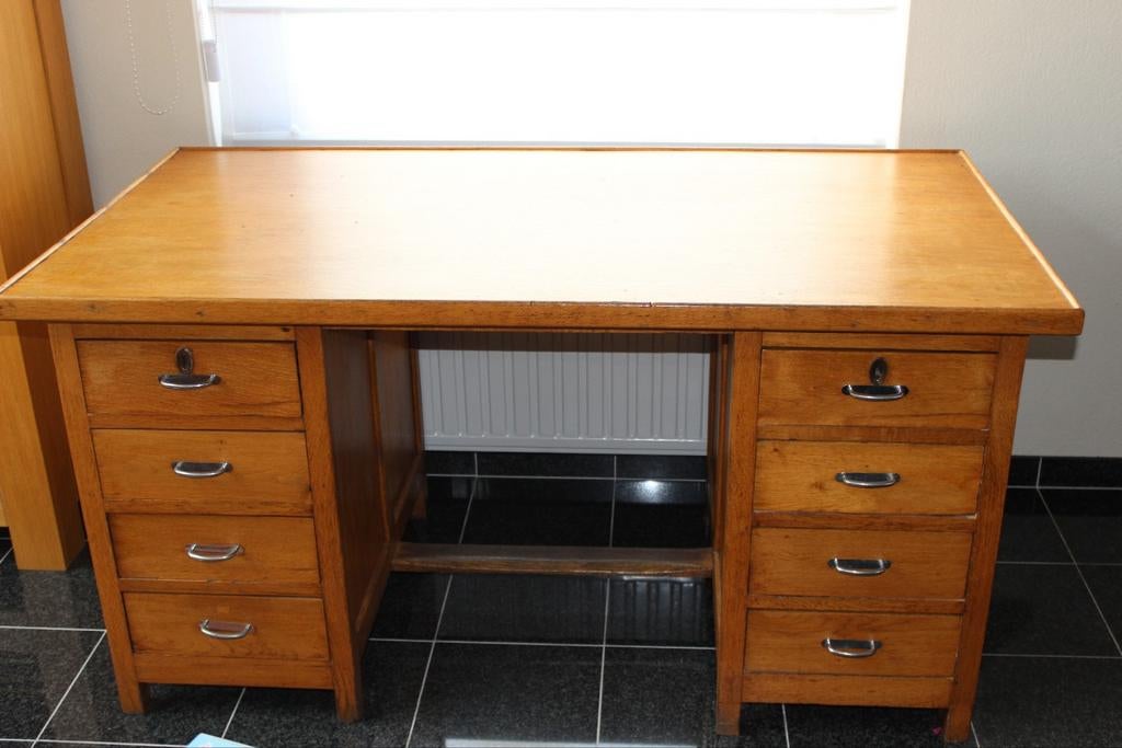 Bureau 1943, Antiek en Kunst, Ophalen