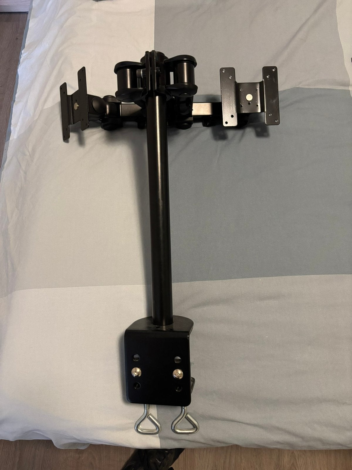 Monitor armen te koop, Ophalen, Zo goed als nieuw