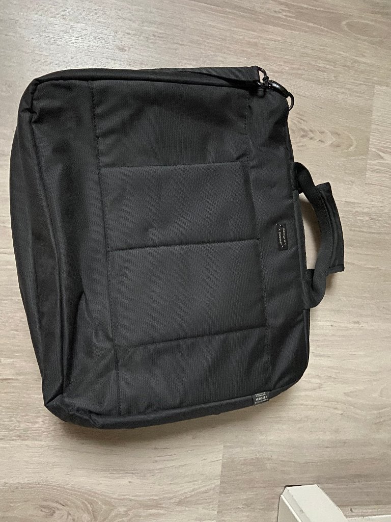 Hedgren laptoptas (17 inch) of boekentas, Ophalen, Meerdere vakken, 17 inch of meer, Zo goed als nieuw