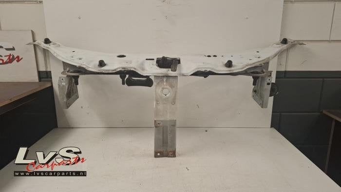 Panneau avant d'un Dacia Dokker, Dacia, -, 3 mois de garantie, Utilisé