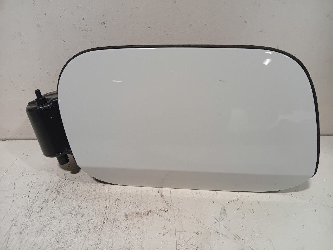 Tank klep Audi Q8, Onderdelen@venauto.nl, Van der Ven Autorecycling B.V., Gebruikt, Ettenseweg 76, 4706 PB Roosendaal, The Netherlands