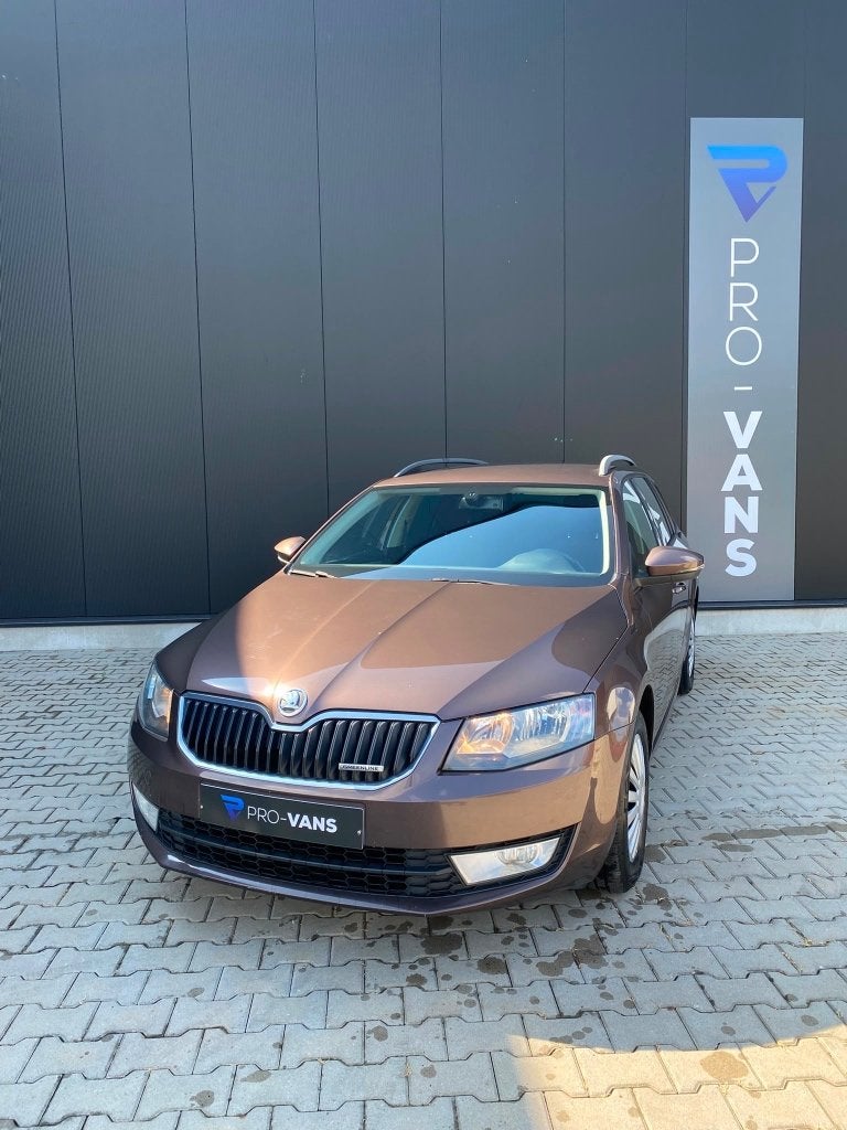 Škoda Octavia GreenLine Combi 1.6d|BTW Auto|Navi|Trekh|Airco, Autos, Skoda, Entreprise, Achat, Octavia, Air conditionné, Bluetooth