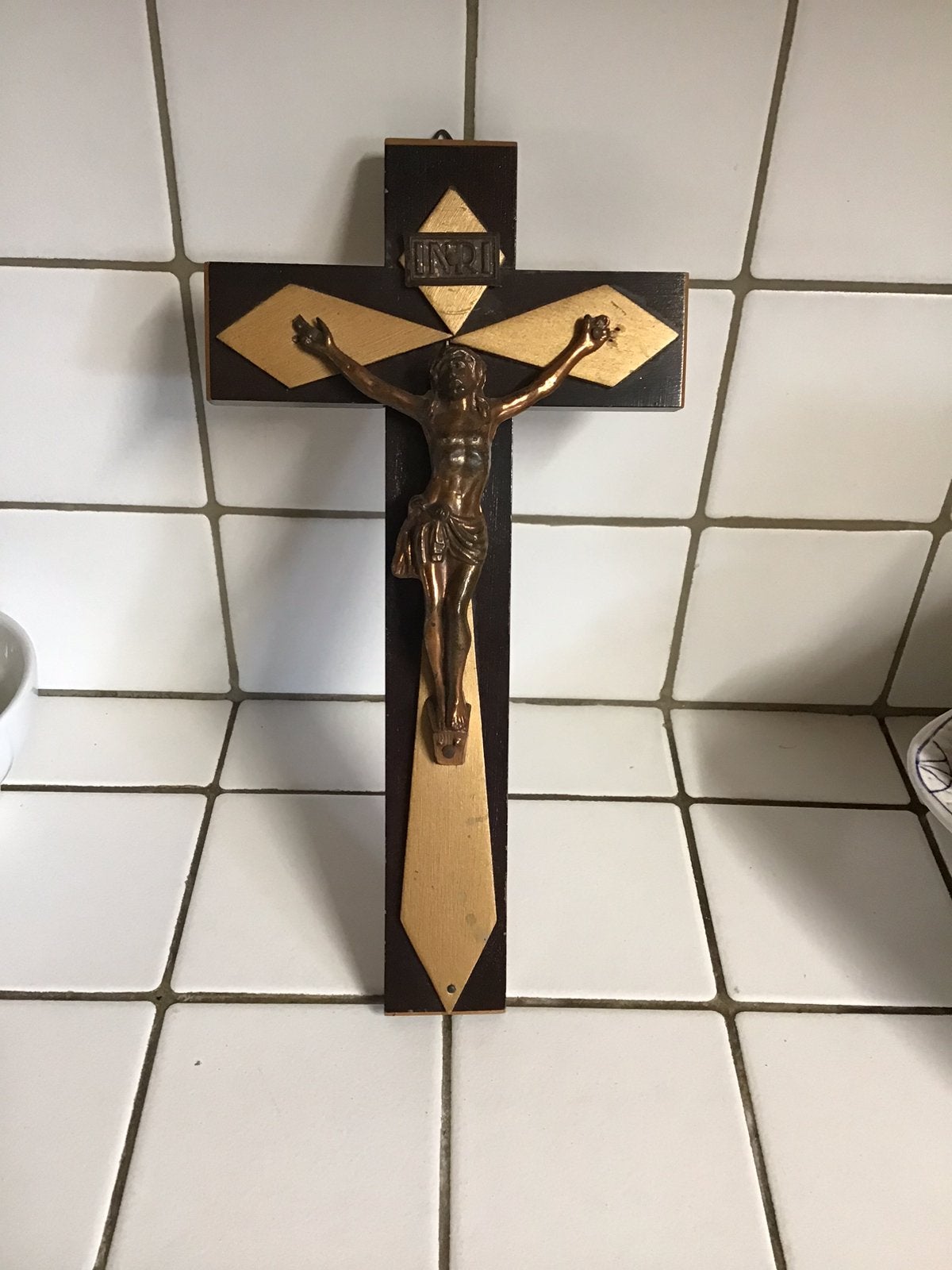 Crucifix vintage Art Déco, Antiquités & Art, Antiquités | Objets religieux, Enlèvement ou Envoi