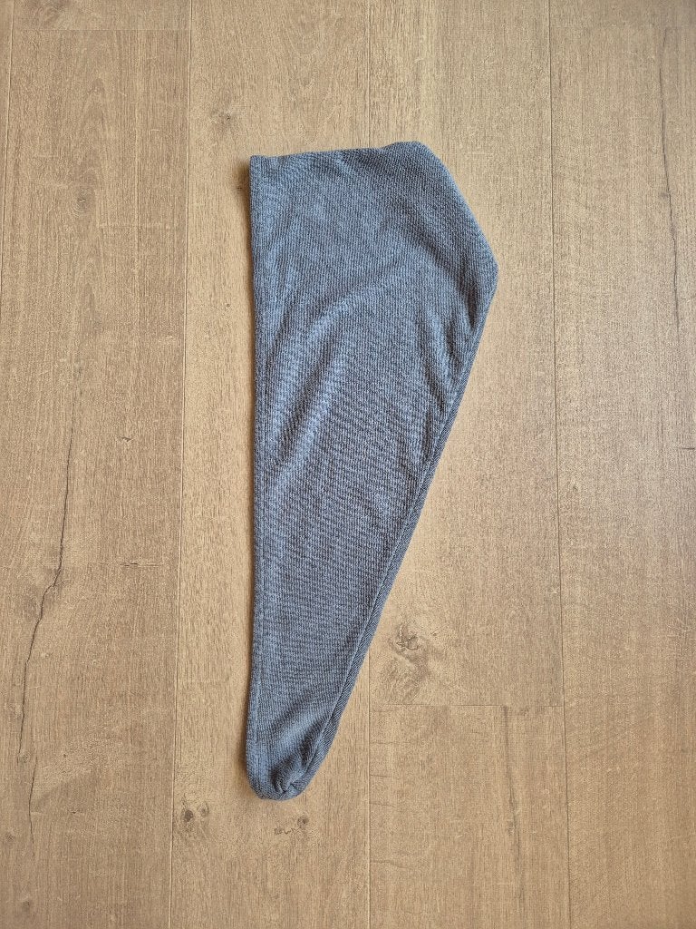 Haarhanddoek, Ophalen of Verzenden, Zo goed als nieuw