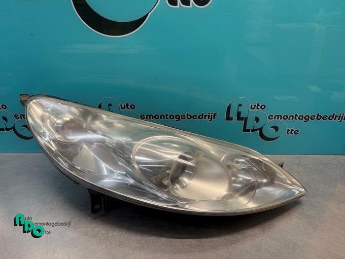 Koplamp rechts van een Peugeot 407 (407 04-), Gebruikt, -, -, Ophalen of Verzenden