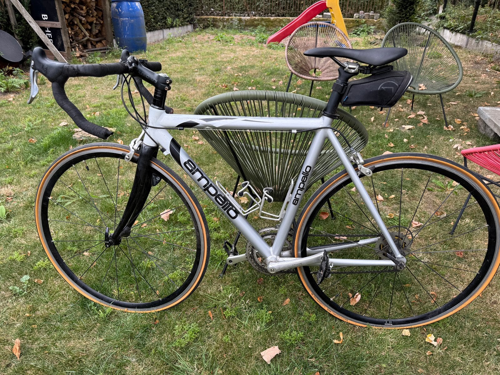 Ampello koersfiets vrouwen, Fietsen en Brommers, Fietsen | Racefietsen, Ophalen, Gebruikt, Dames