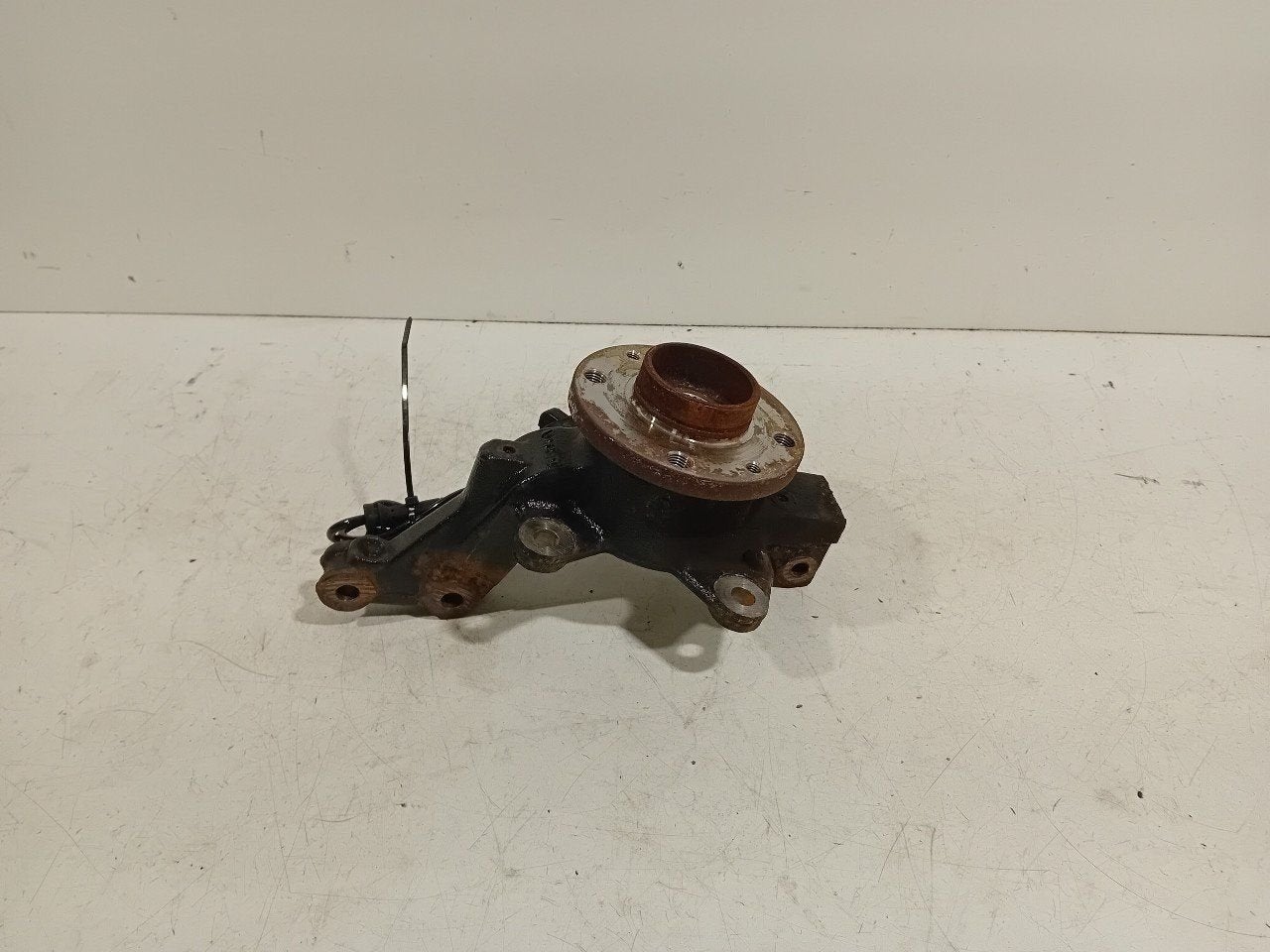 Wielnaaf links voor Renault Zoé, Onderdelen@venauto.nl, Van der Ven Autorecycling B.V., Ettenseweg 76, 4706 PB Roosendaal, The Netherlands