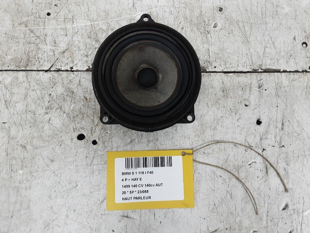 HAUT PARLEUR / ENCEINTE BMW 1 serie (F40) (8715685-01), Autos : Pièces & Accessoires, Utilisé, BMW, Petuelring 130
80809  München, DE