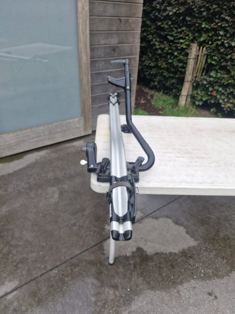 Thule Proride Fietsendrager voor op dakdrager, Autos : Divers, Porte-vélos, Comme neuf, Galerie de toit, 1 vélo, Enlèvement