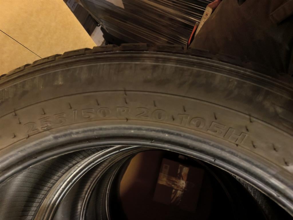 Banden 255/50/R20, Enlèvement