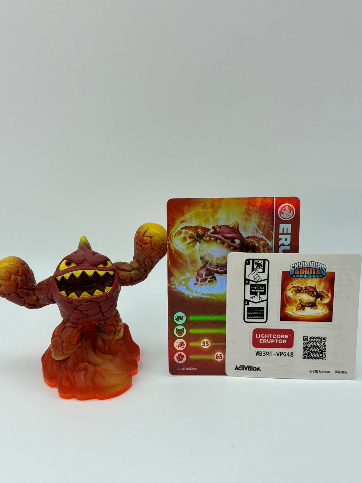 Skylanders Giants Lightcore Eruptor met sticker en kaartje, Games en Spelcomputers, Verzenden, Zo goed als nieuw