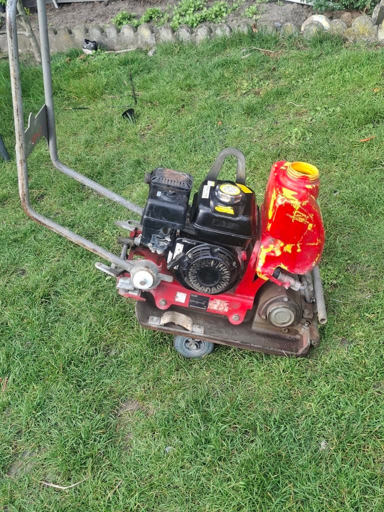 Plaque vibrantes WACKER 93kg, Bricolage & Construction, Moteurs