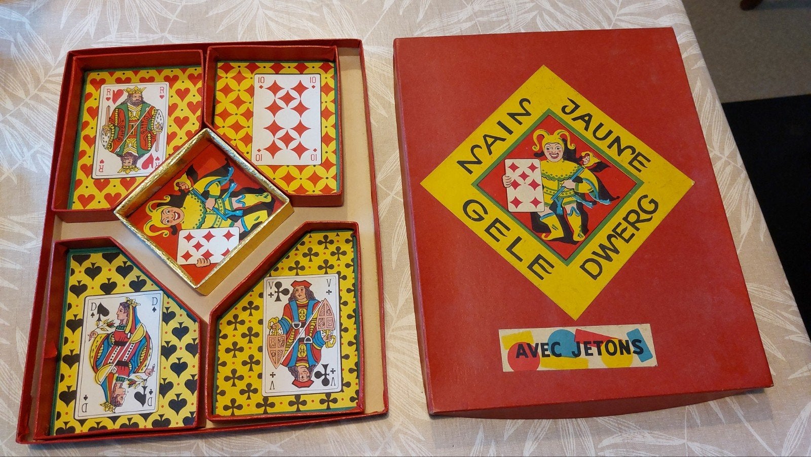 Boite du jeu Nain jaune
