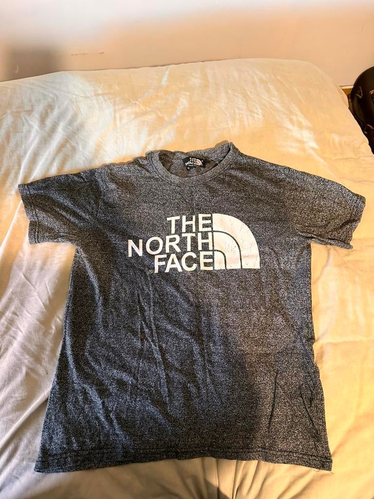 North face shirt & North face short heren, Ophalen, Zo goed als nieuw