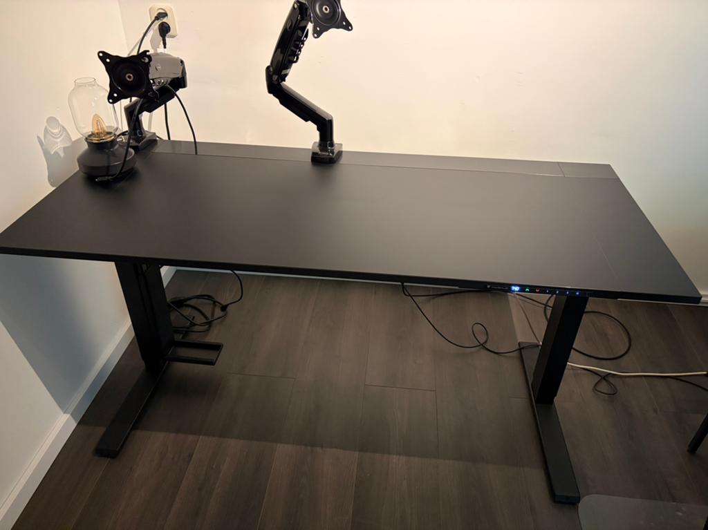 Secretlab magnus evo, Huis en Inrichting, Bureaus, Ophalen, Metaal, Zo goed als nieuw, Overige merken