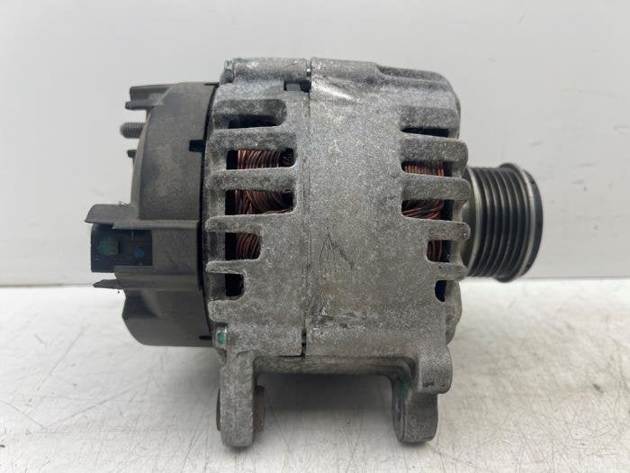 Dynamo van een Volkswagen Caddy, Gebruikt, -, Volkswagen, -