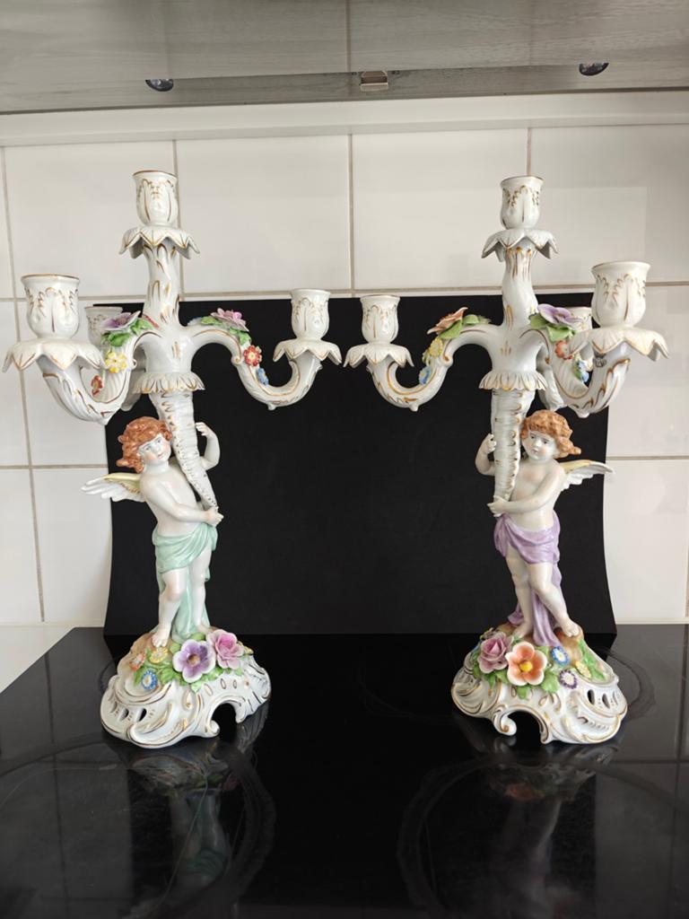 Plaue/Von Schierholz koppel kandelaars met Cupido's H.48 cm, Antiek en Kunst, Ophalen