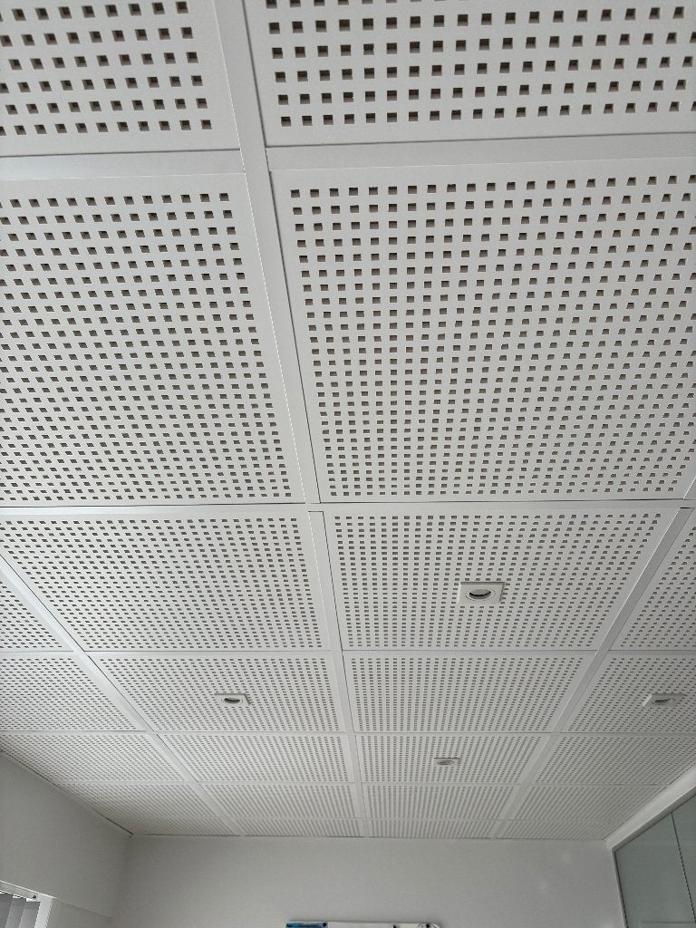 Gyptone Quattro 20 plafondtegels en T24 ophangsysteem, Doe-het-zelf en Bouw, Ophalen, Zo goed als nieuw, Overige materialen, Minder dan 20 mm