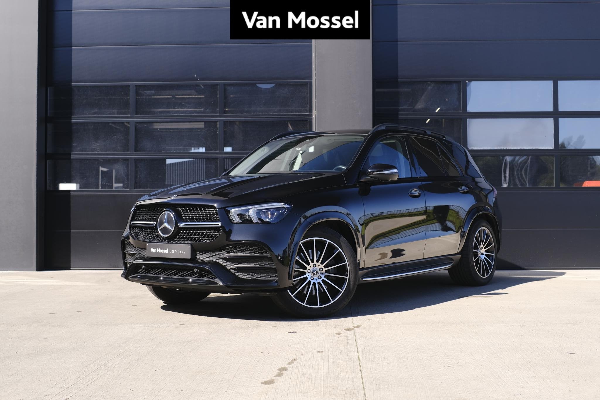 Mercedes-Benz GLE 350 d SUV AMG LINE + LICHTE VRACHT + TREKH, Stof, Gebruikt, GLE, Zwart