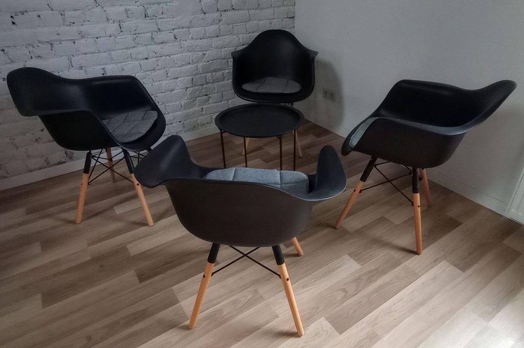 Chaises de salle à manger, Zwart, Design, Zo goed als nieuw, Vier