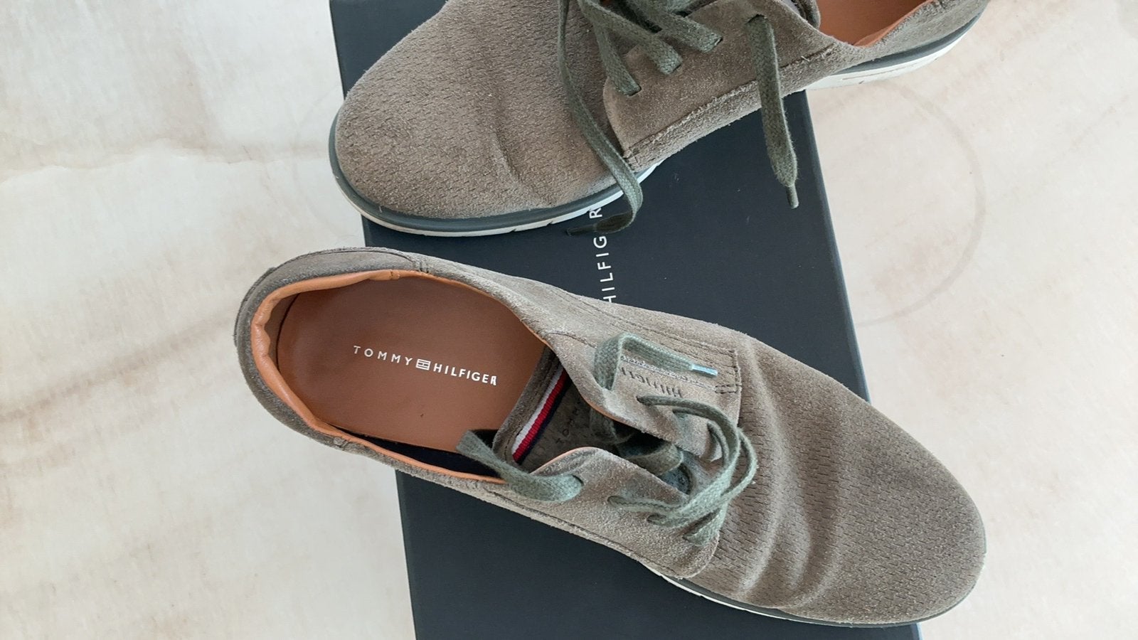 2 paires de chaussures en daim pour homme, taille 43., Enlèvement, Porté