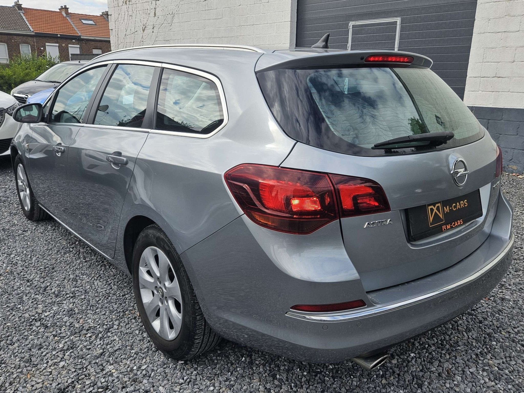 Opel Astra AUTOMATIQUE * CAMERA * CUIR *, Autos, Cuir, Entreprise, Noir, 5 portes