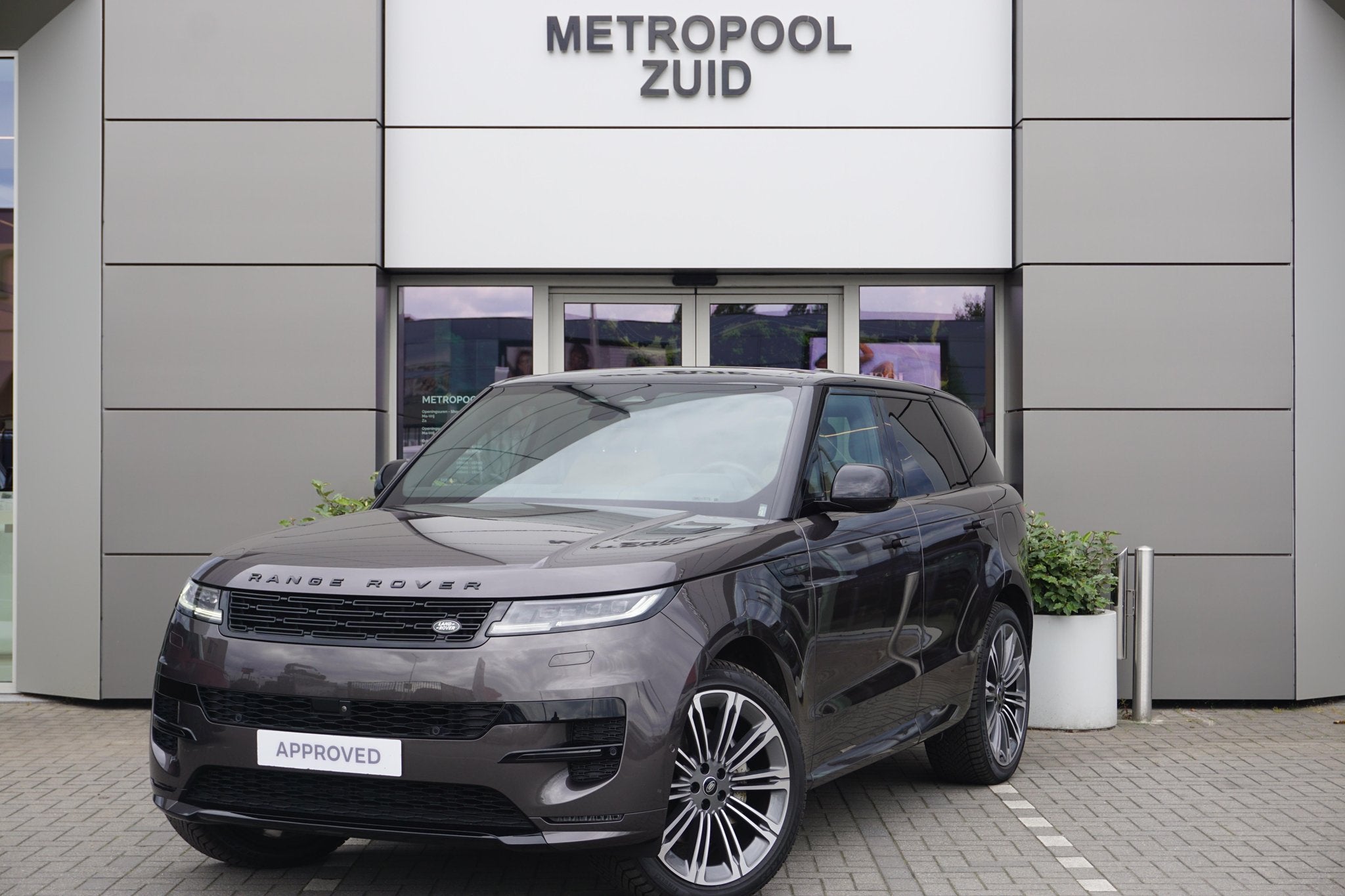 Land Rover Range Rover Sport Dynamic SE P460e, Automaat, 2996 cc, 5 deurs, SUV of Terreinwagen