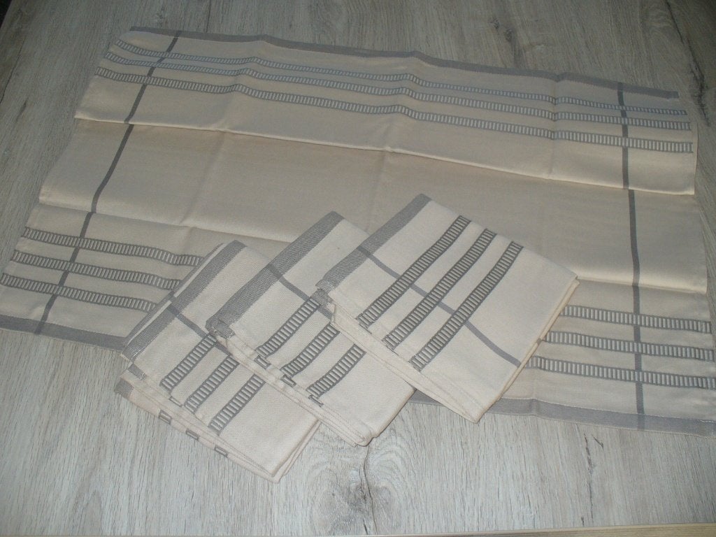 Nieuw!! 4 Keukenhanddoeken de Witte Lietaer, Ophalen of Verzenden, Nieuw, Theedoek of Handdoek