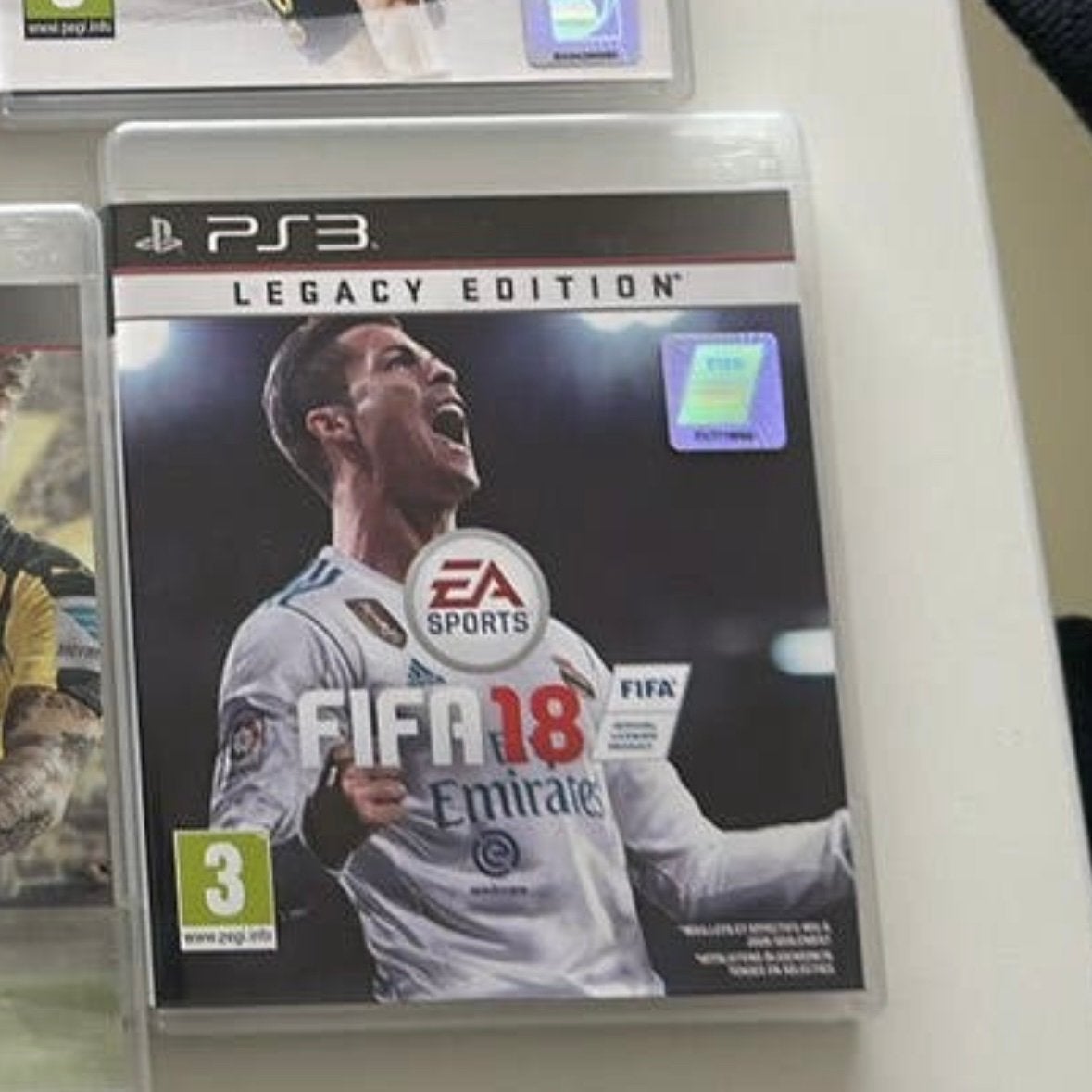 FIFA 18 Legacy Edition, Ophalen of Verzenden, Zo goed als nieuw