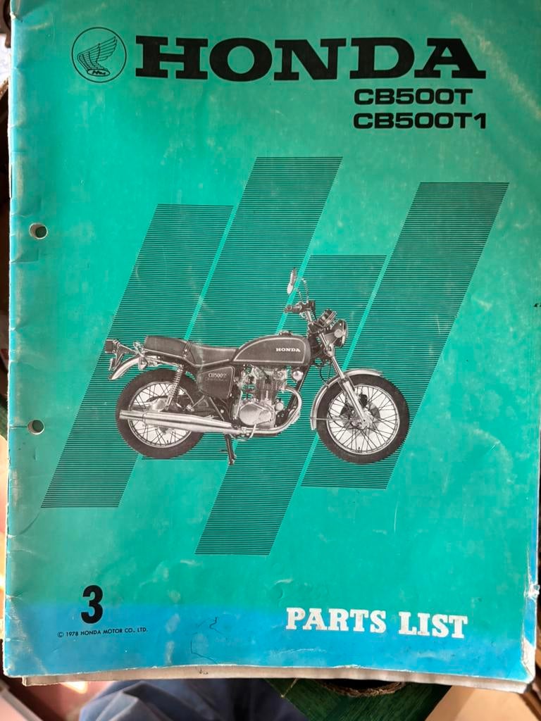 Onderdelenboek Honda CB500 Twin, Enlèvement ou Envoi, Honda